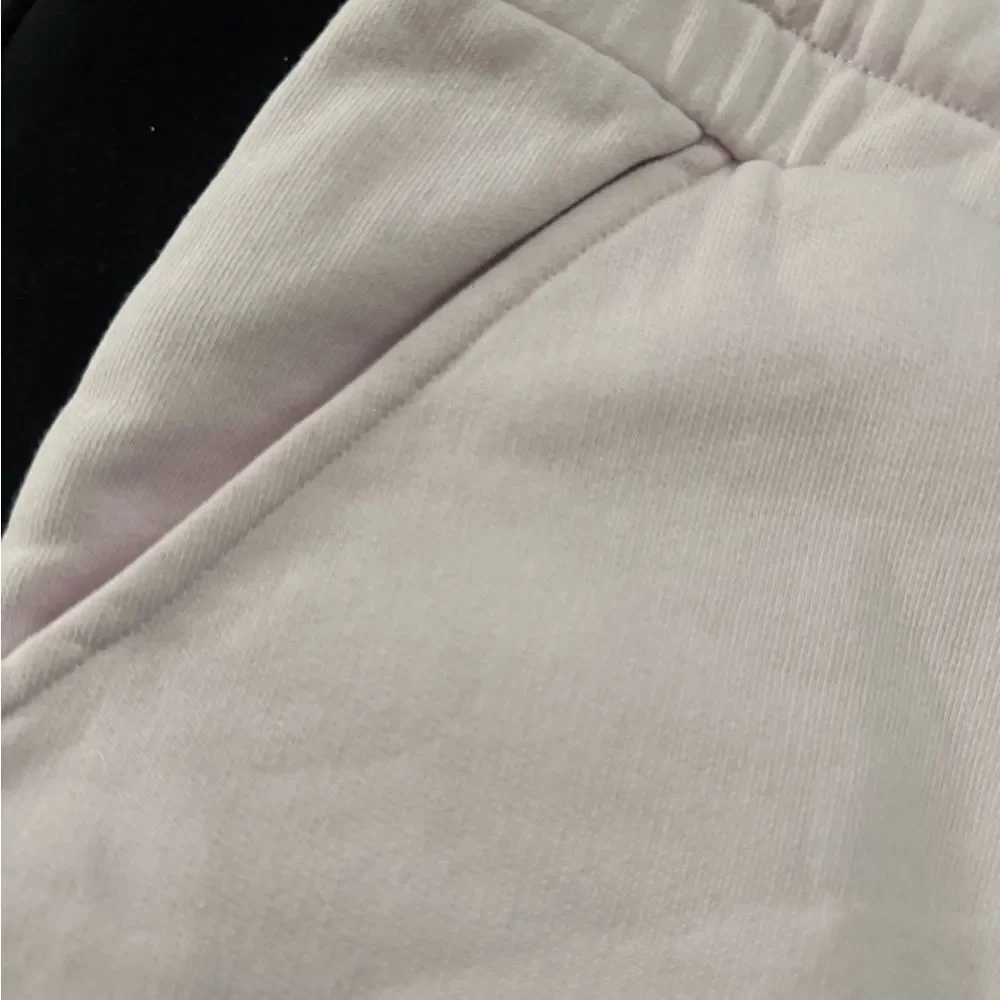 Brand new Off-White Pink kids Skirt size 10